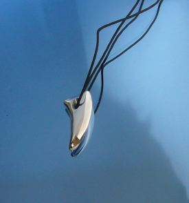 isokarhunhammasriipus